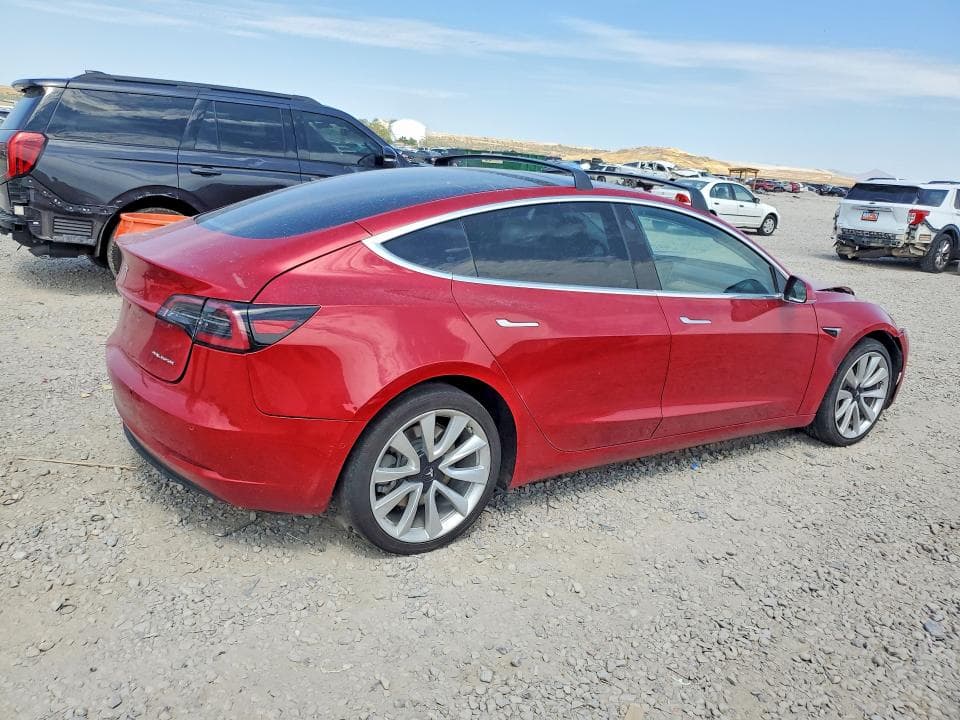 2018 TESLA MODEL 3 3