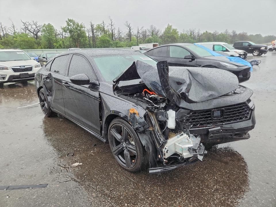 2025 HONDA ACCORD HYBRID SPORT-L 4