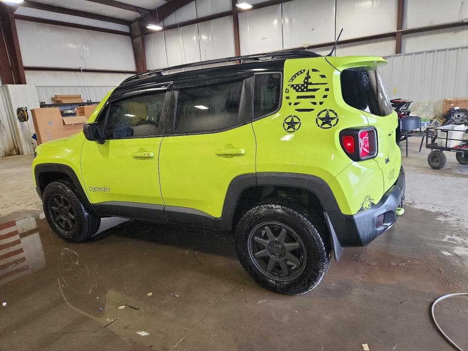 2017 JEEP RENEGADE TRAILHAWK 2