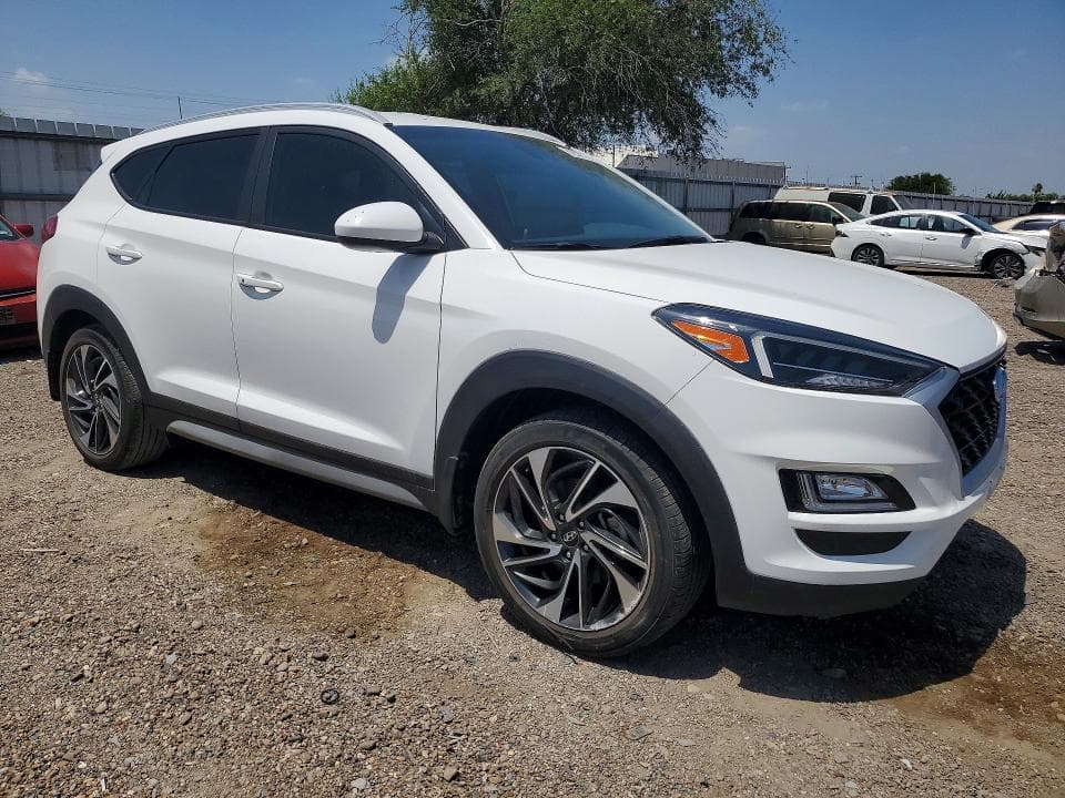 2020 HYUNDAI TUCSON SPORT 4