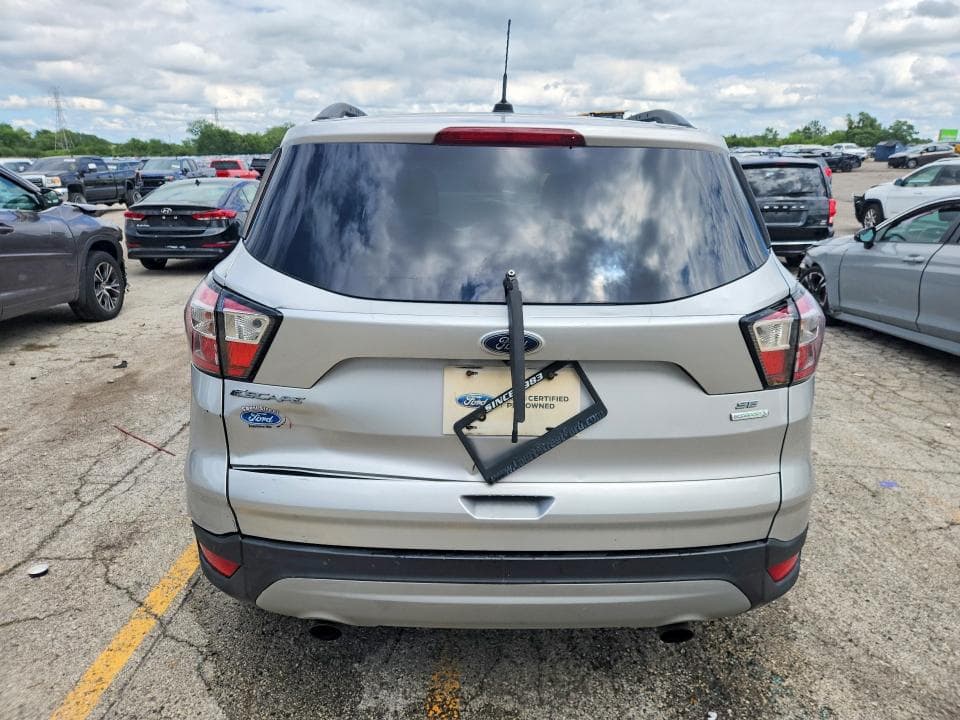 2017 FORD ESCAPE SE 6