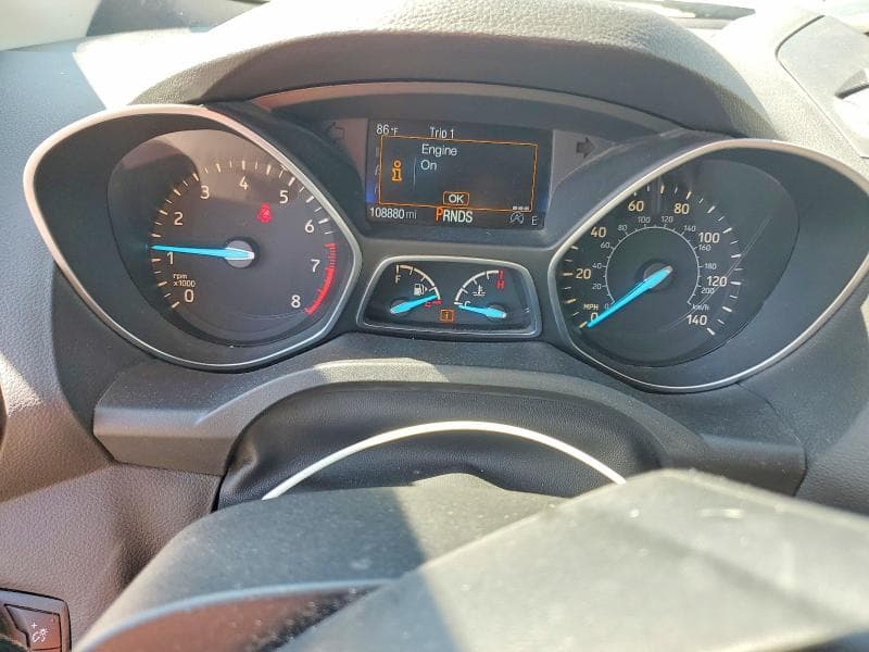 2017 FORD ESCAPE SE 9