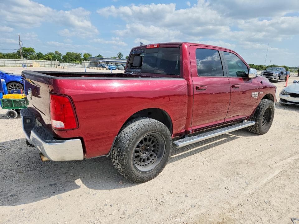2019 RAM 1500 CLASSIC SLT 3