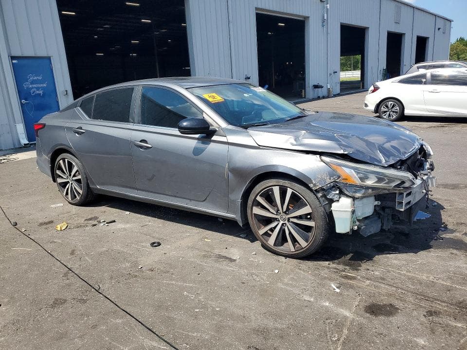 2020 NISSAN ALTIMA SR 4