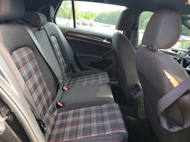 2017 VOLKSWAGEN GTI S 10