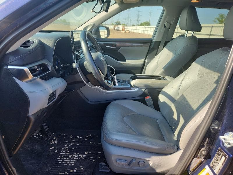 2021 TOYOTA HIGHLANDER HYBRID PLATINUM 7