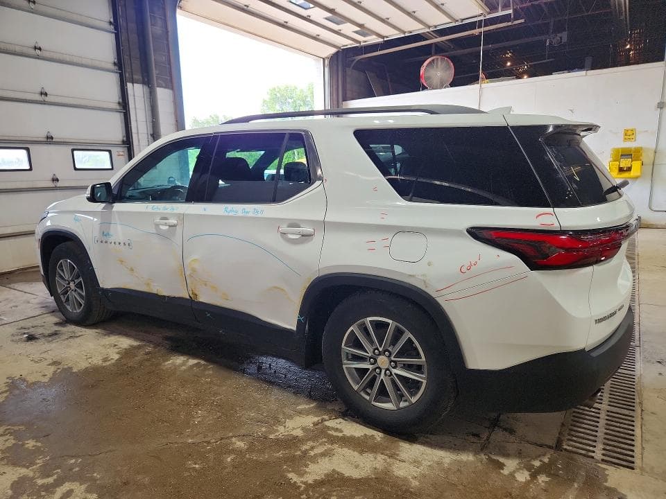 2022 CHEVROLET TRAVERSE LT 2