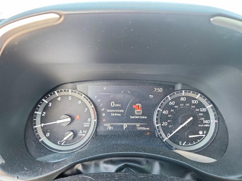 2021 TOYOTA HIGHLANDER XLE 9