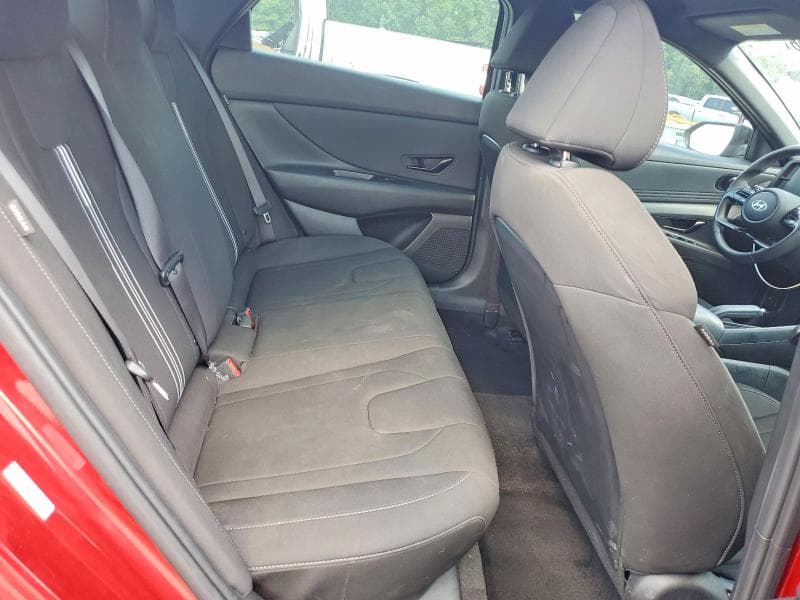 2025 HYUNDAI ELANTRA SEL SPORT 10