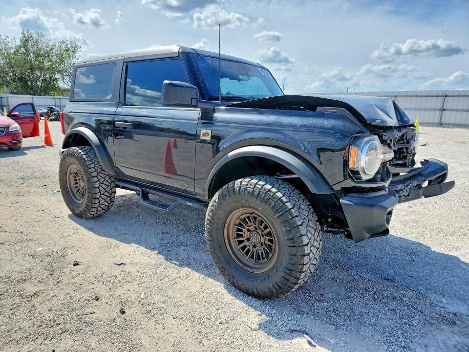 2025 FORD BRONCO 4