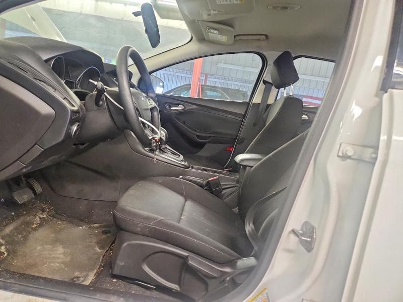 2018 FORD FOCUS SE 7