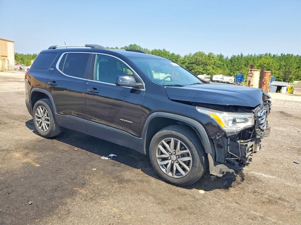 2017 GMC ACADIA SLE 4