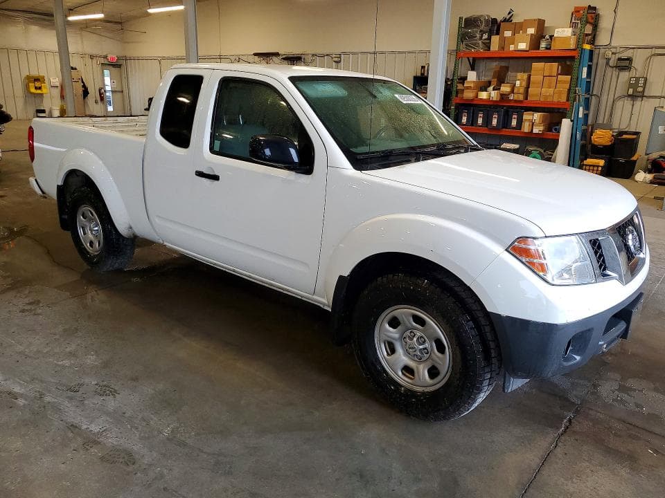 2021 NISSAN FRONTIER S 4