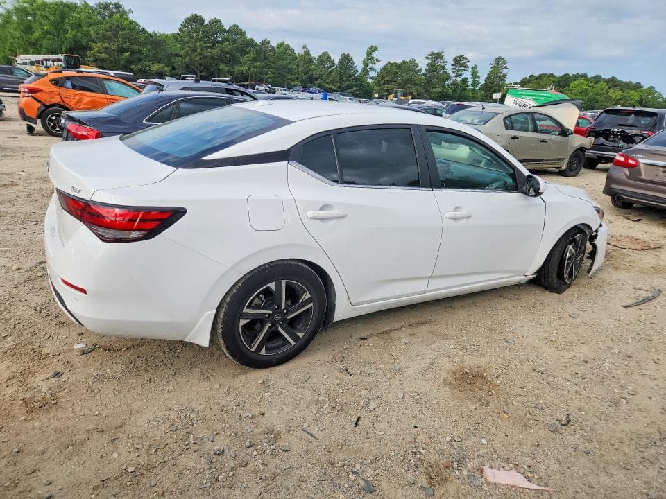 2024 NISSAN SENTRA SV 3