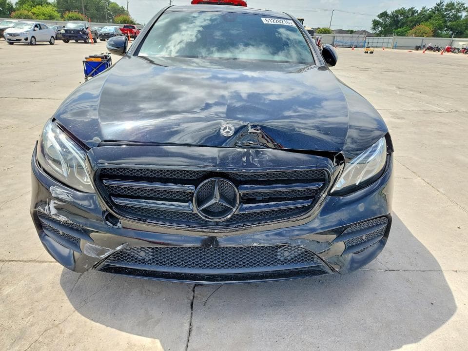 2018 MERCEDES-BENZ E 300 300 5