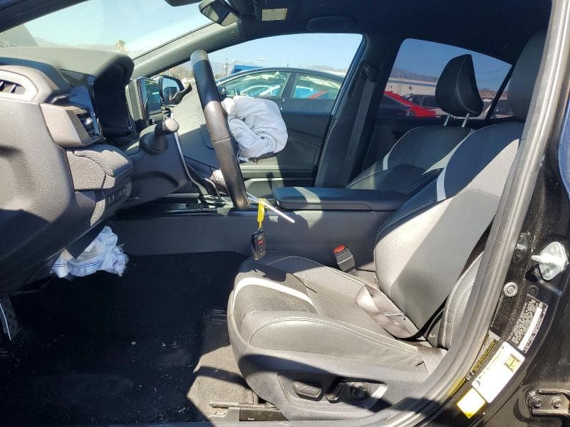 2025 TOYOTA CAMRY SE 7
