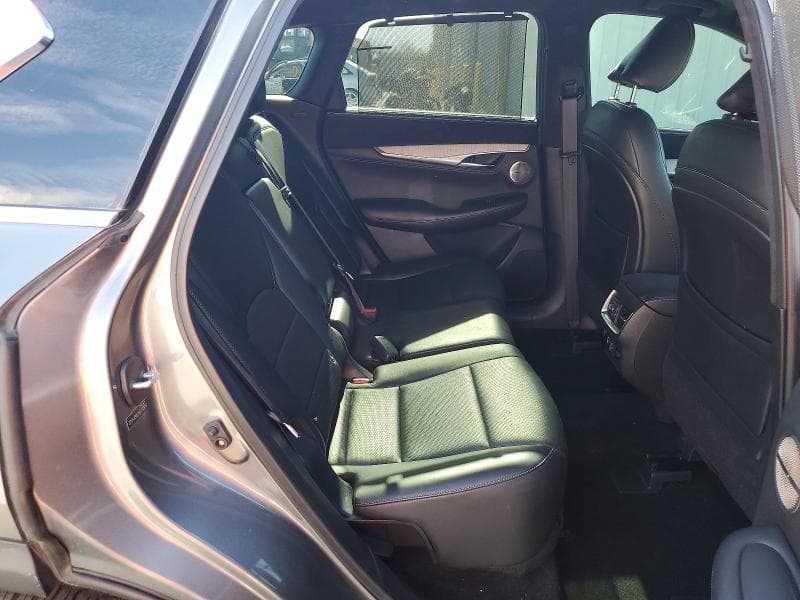 2019 INFINITI QX50 ESSENTIAL 11