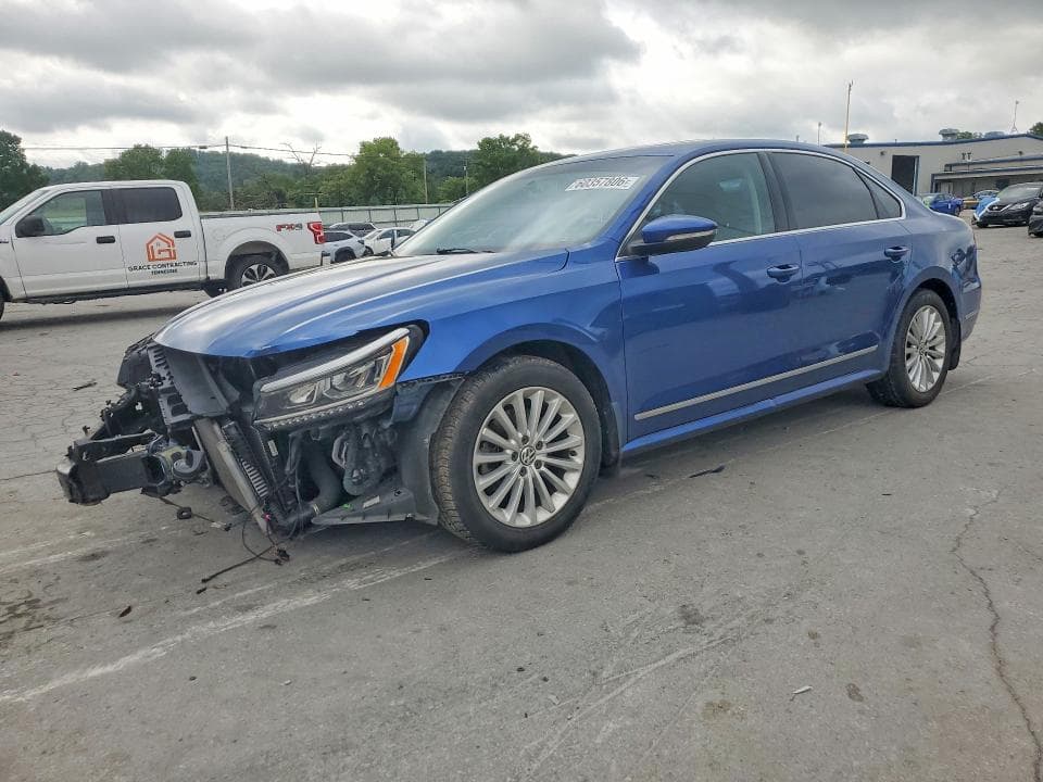 2017 VOLKSWAGEN PASSAT SE - 1