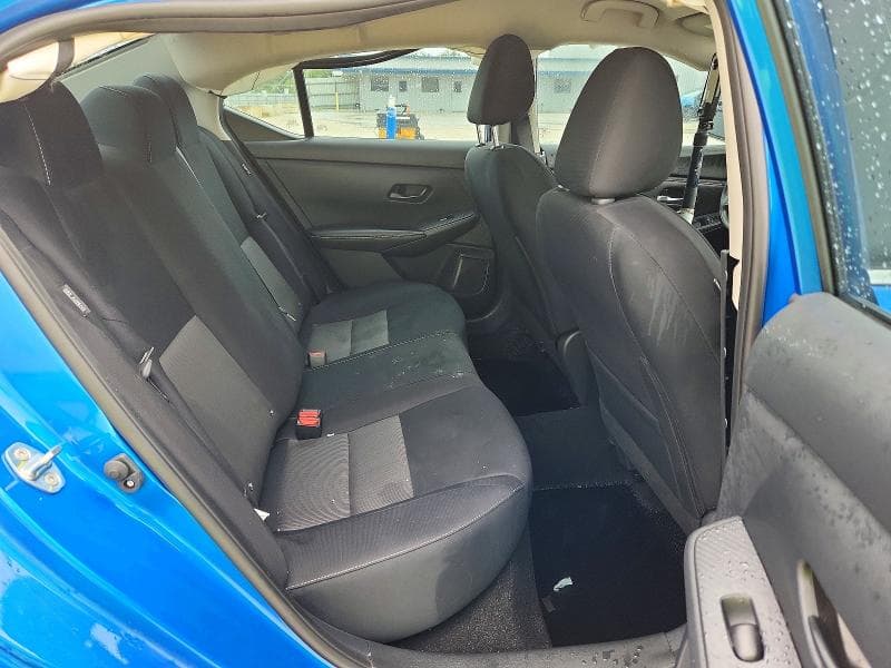 2025 NISSAN SENTRA SV 10