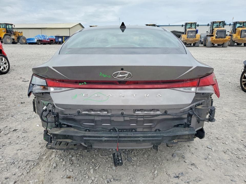 2023 HYUNDAI ELANTRA SEL 6