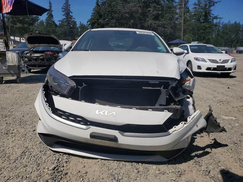 2024 KIA FORTE LX 5