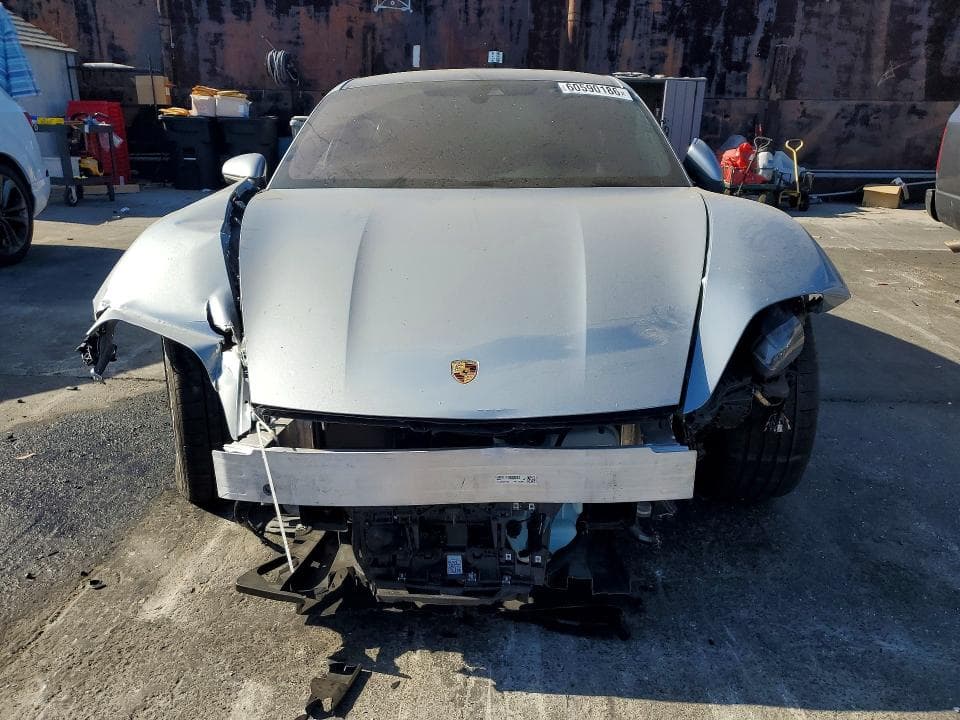 2024 PORSCHE TAYCAN 5
