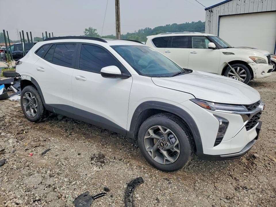 2026 CHEVROLET TRAX 1LT 4