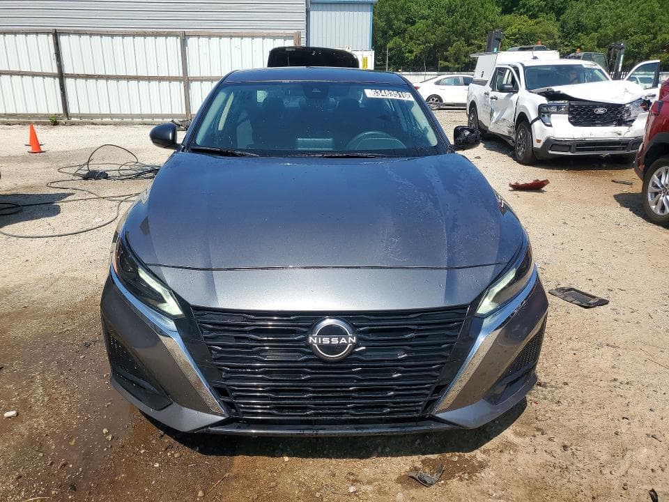 2025 NISSAN ALTIMA SV 5