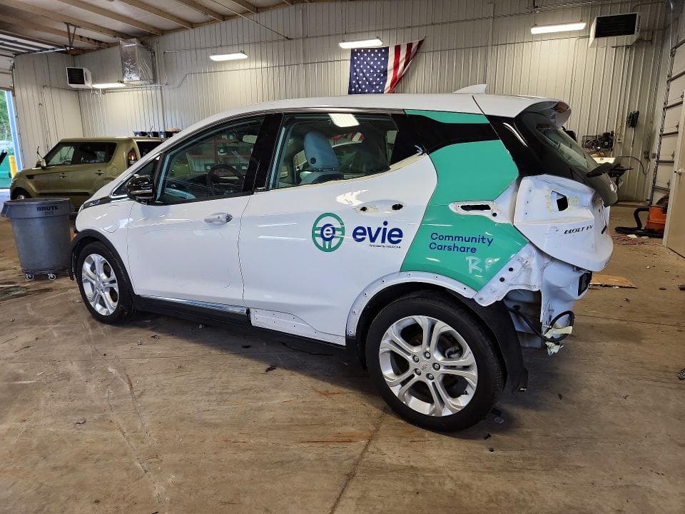 2021 CHEVROLET BOLT EV LT 2