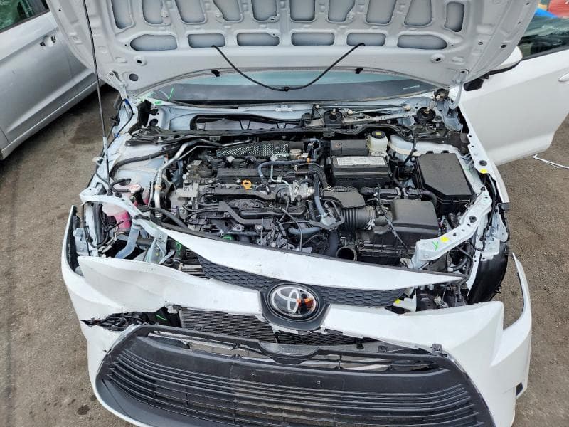 2025 TOYOTA COROLLA LE 11