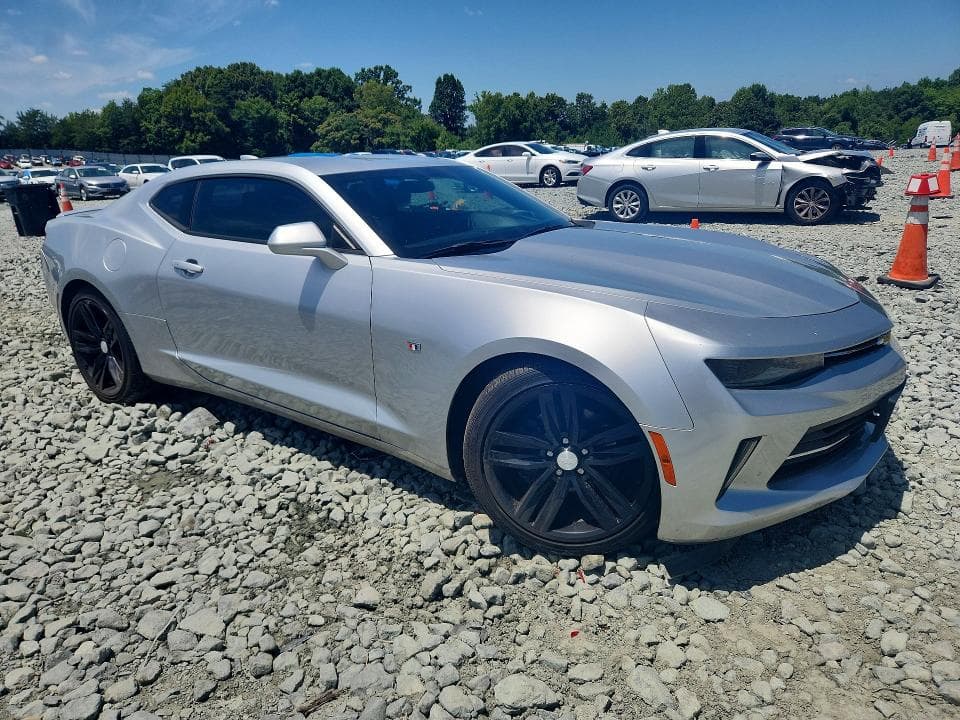 2018 CHEVROLET CAMARO LT 4