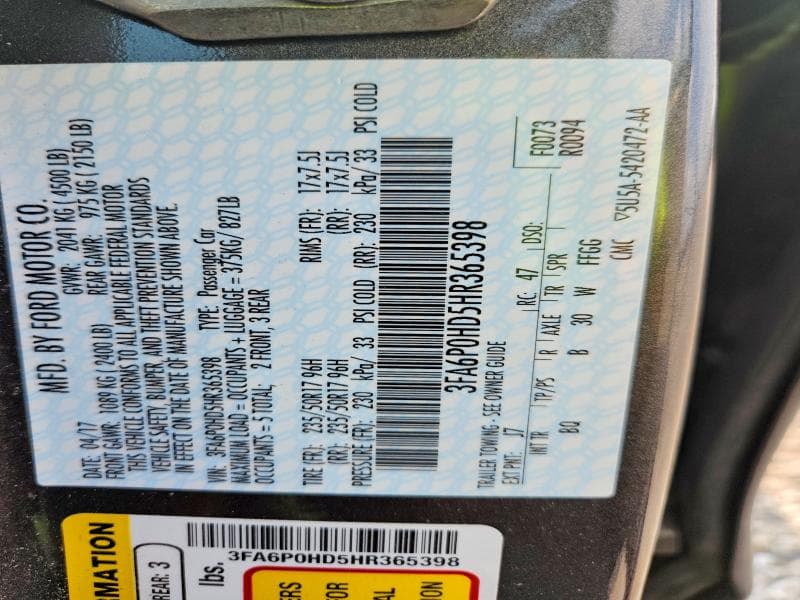 2017 FORD FUSION SE 12