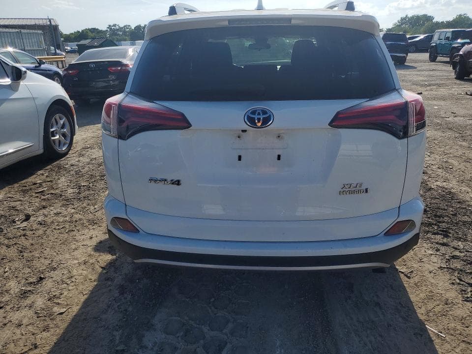2018 TOYOTA RAV4 HYBRID XLE 6