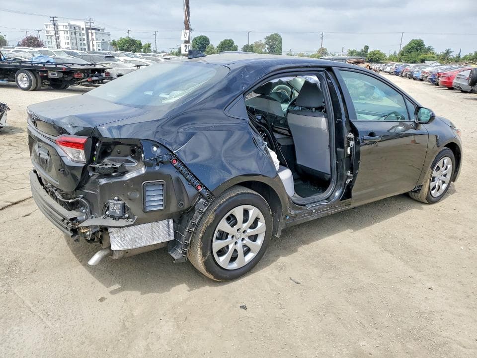 2026 TOYOTA COROLLA LE 3