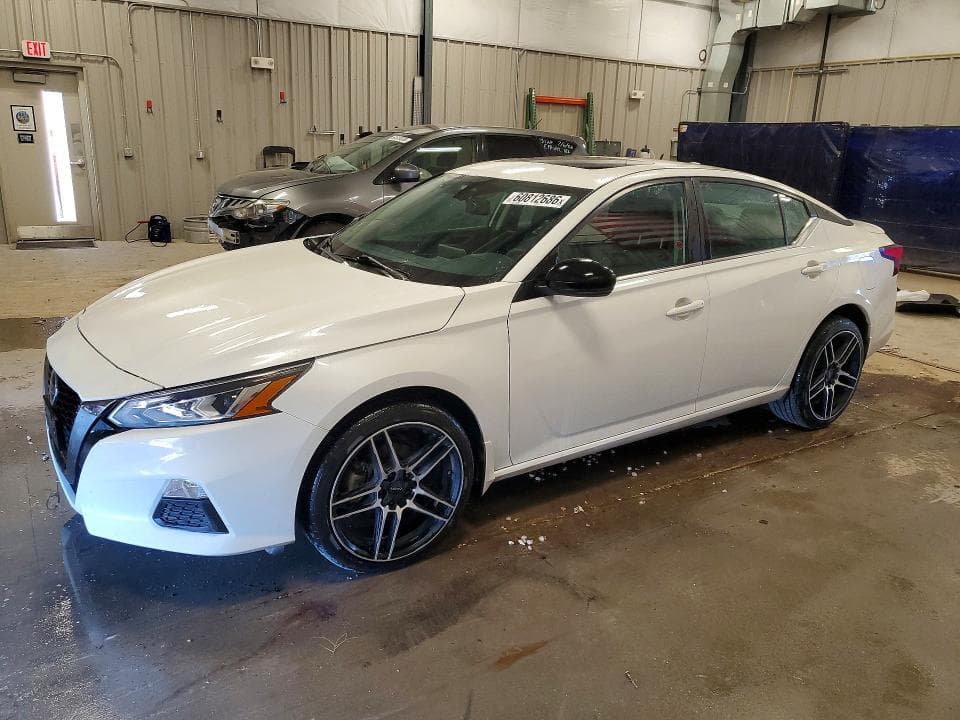 2021 NISSAN ALTIMA SR - 1
