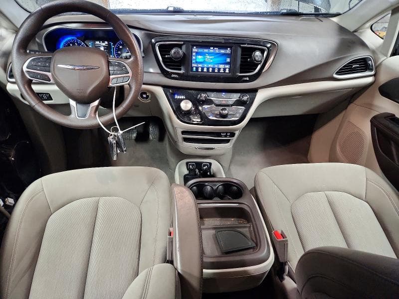 2019 CHRYSLER PACIFICA TOURING PLUS 8