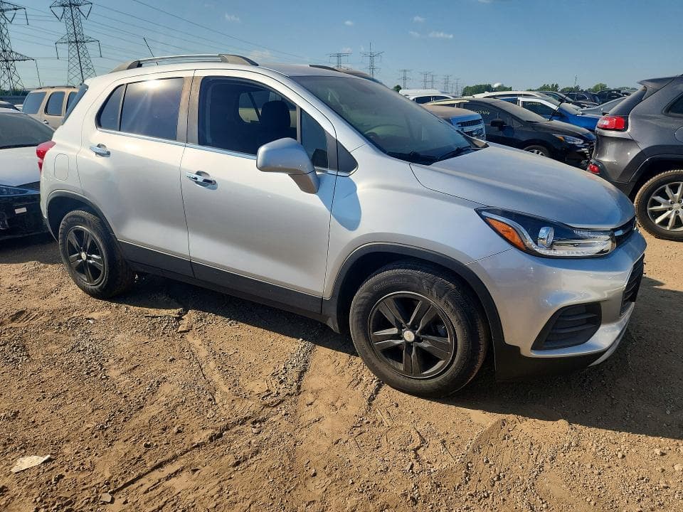 2020 CHEVROLET TRAX 1LT 4