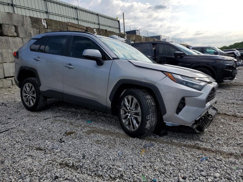 2023 TOYOTA RAV4 XLE PREMIUM 4