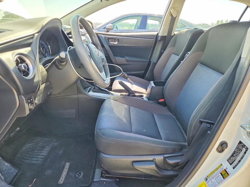 2017 TOYOTA COROLLA LE 7