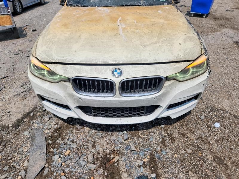 2017 BMW 330 XI 11