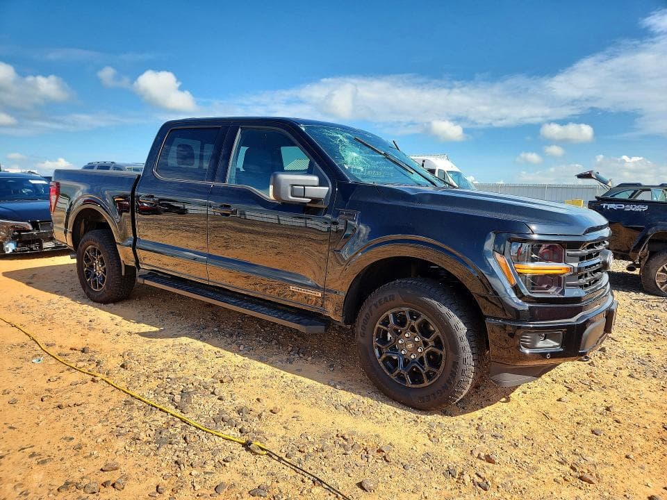 2025 FORD F150 XLT 4