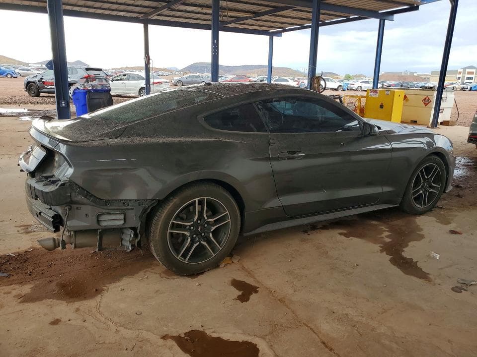 2020 FORD MUSTANG 3
