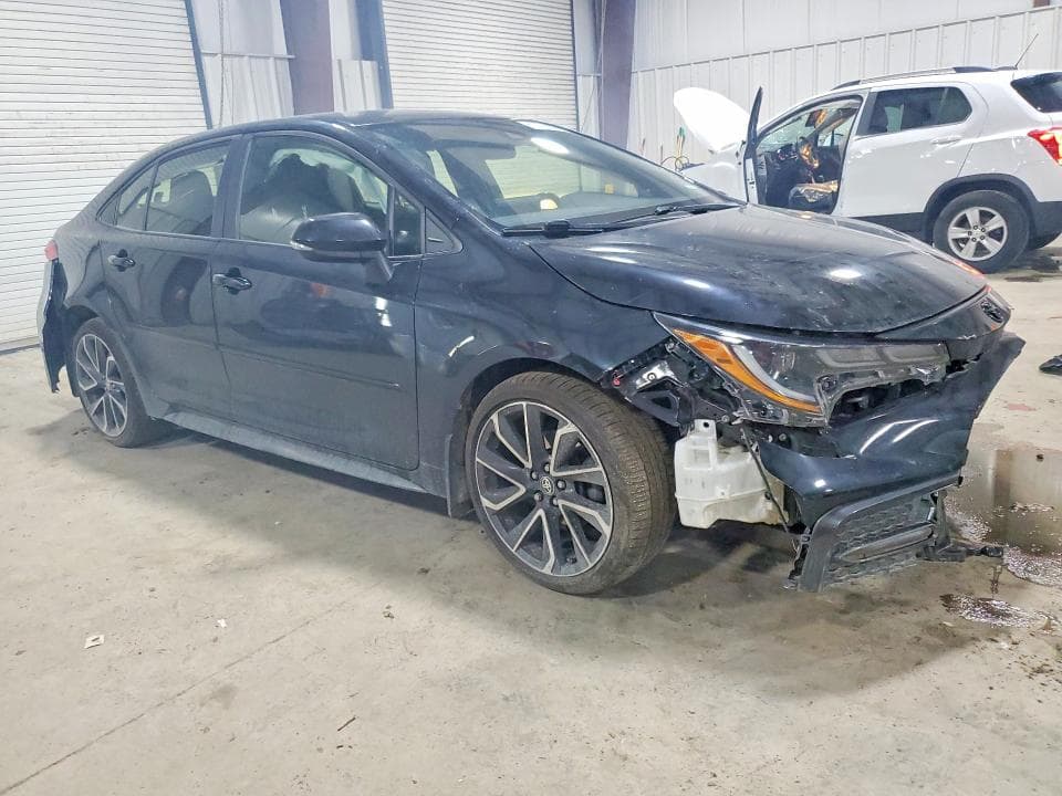 2022 TOYOTA COROLLA SE 4