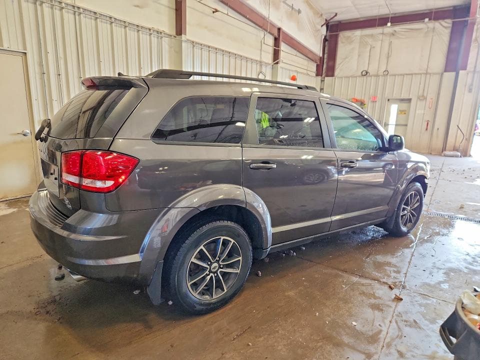 2018 DODGE JOURNEY SE 3