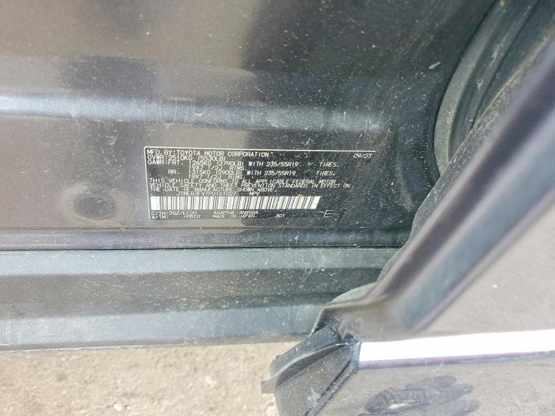 2023 TOYOTA RAV4 PRIME XSE 13