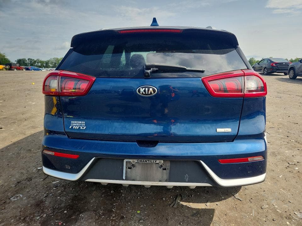 2019 KIA NIRO LX 6