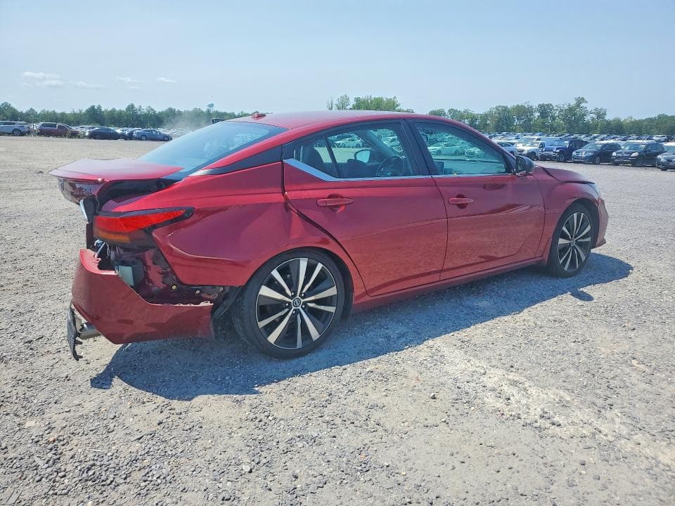 2021 NISSAN ALTIMA SR 3