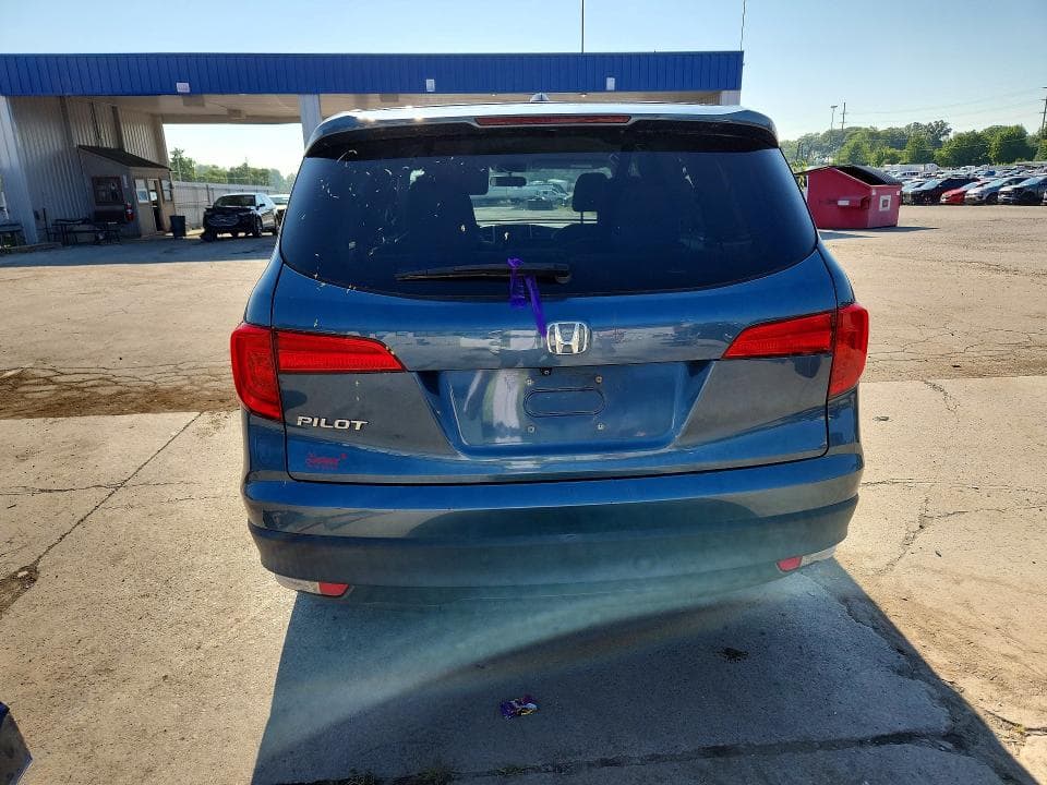 2018 HONDA PILOT EX 6