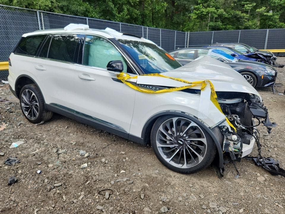 2021 LINCOLN AVIATOR RESERVE 4