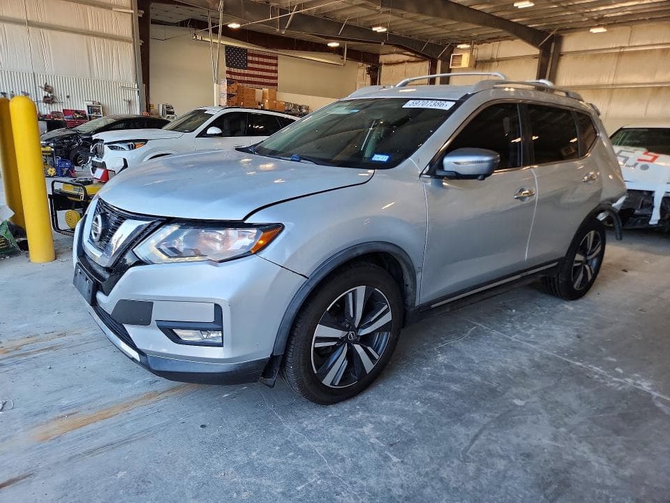 2017 NISSAN ROGUE SV - 1
